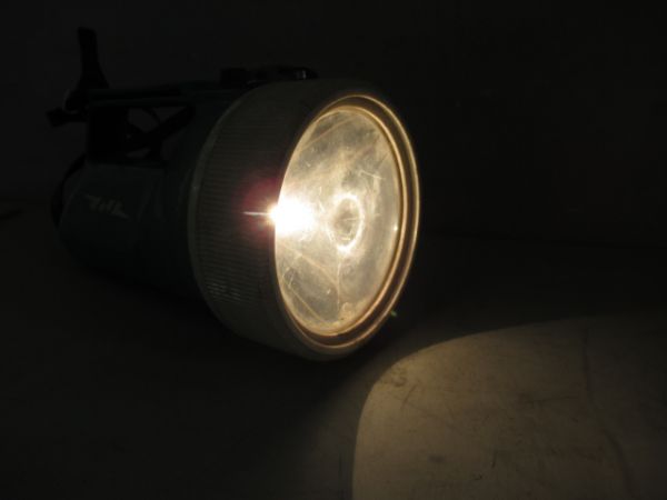 非常灯箱(懐中電灯付き)