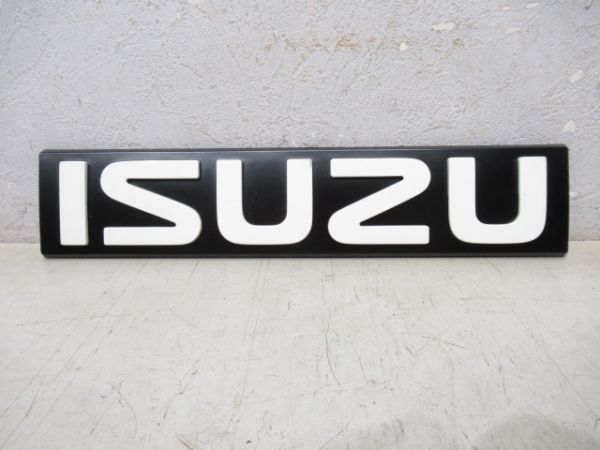 ISUZUマーク