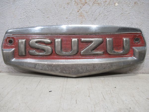 ISUZU　