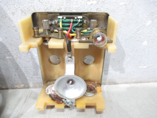 小型合図灯プラ取っ手【ジャンク品】