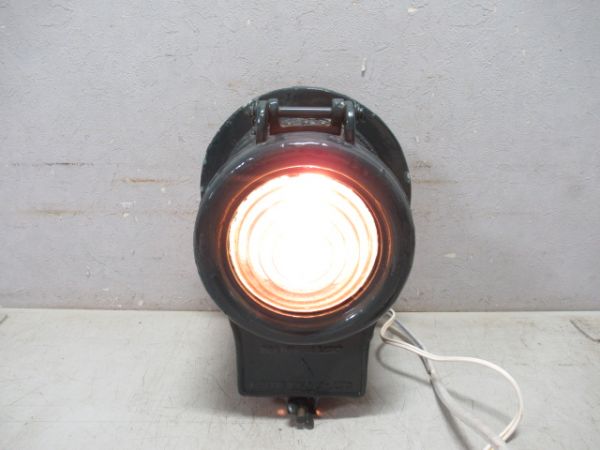 京阪電鉄　尾灯　骸骨型埋込
