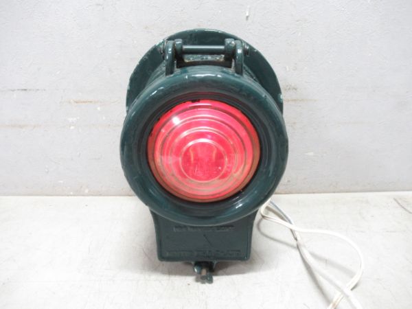 京阪電鉄　尾灯　骸骨型埋込