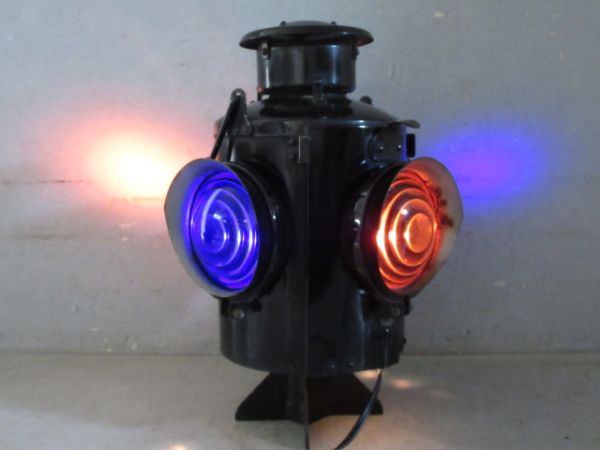 転轍(テツ)標識灯