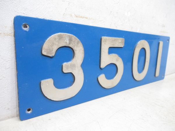 ナンバープレート　泉北高速「3501」