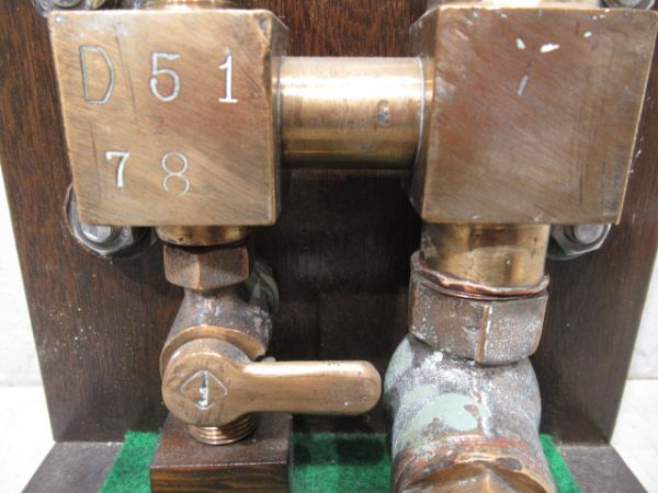 SL 給水ポンプ圧力計