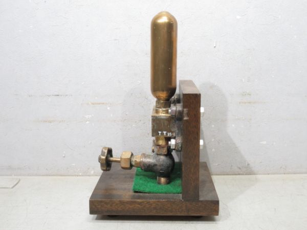 SL 給水ポンプ圧力計