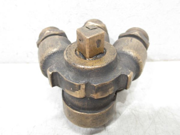 SL 砂撒弁ハンドル と シリンダー排水弁