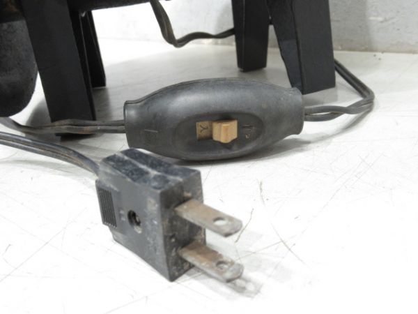 貨車尾灯　塗替え