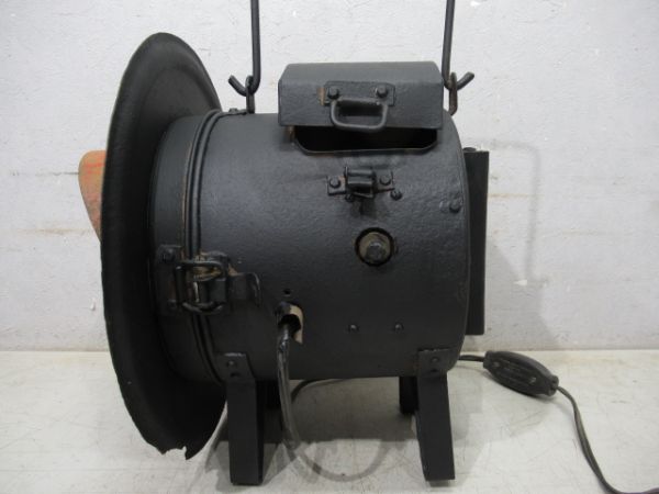 貨車尾灯　塗替え