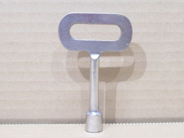 電気錠 と JR DL運転用メダル(1998)